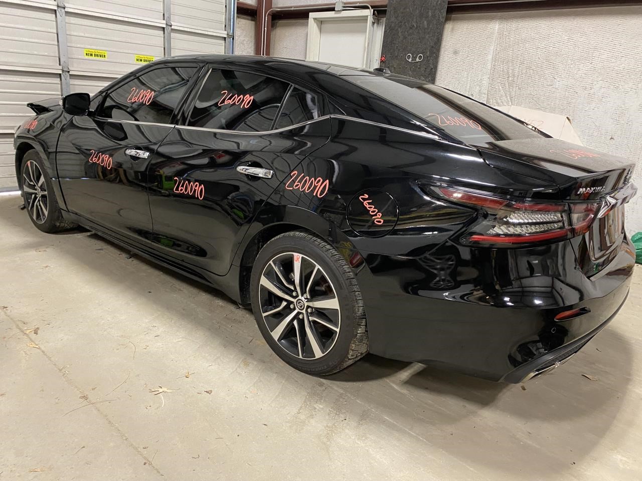Vehicle/127979_09.jpg