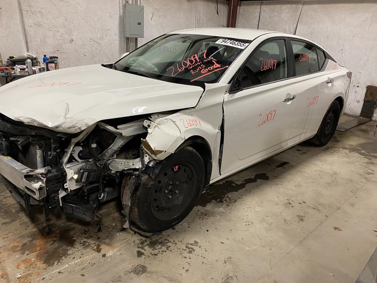 Vehicle/128033_06.jpg