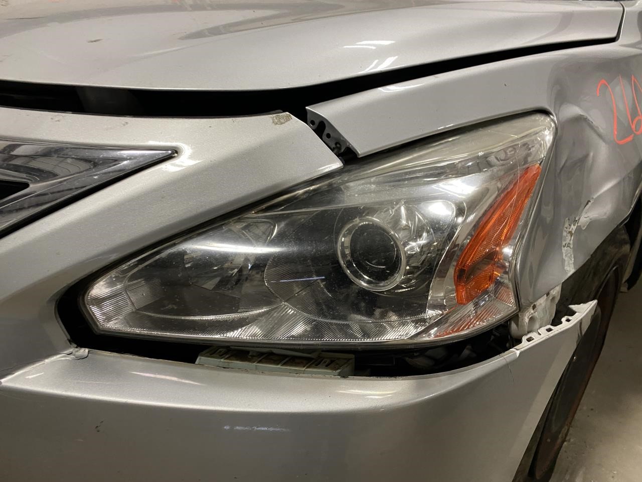 Vehicle/128080_09.jpg