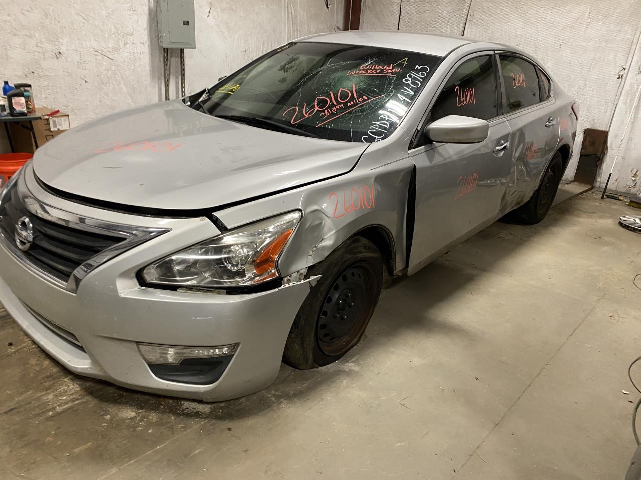 Vehicle/128080_10.jpg