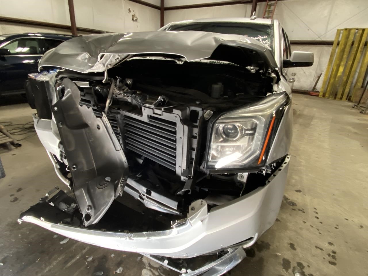 Vehicle/128209_01.jpg