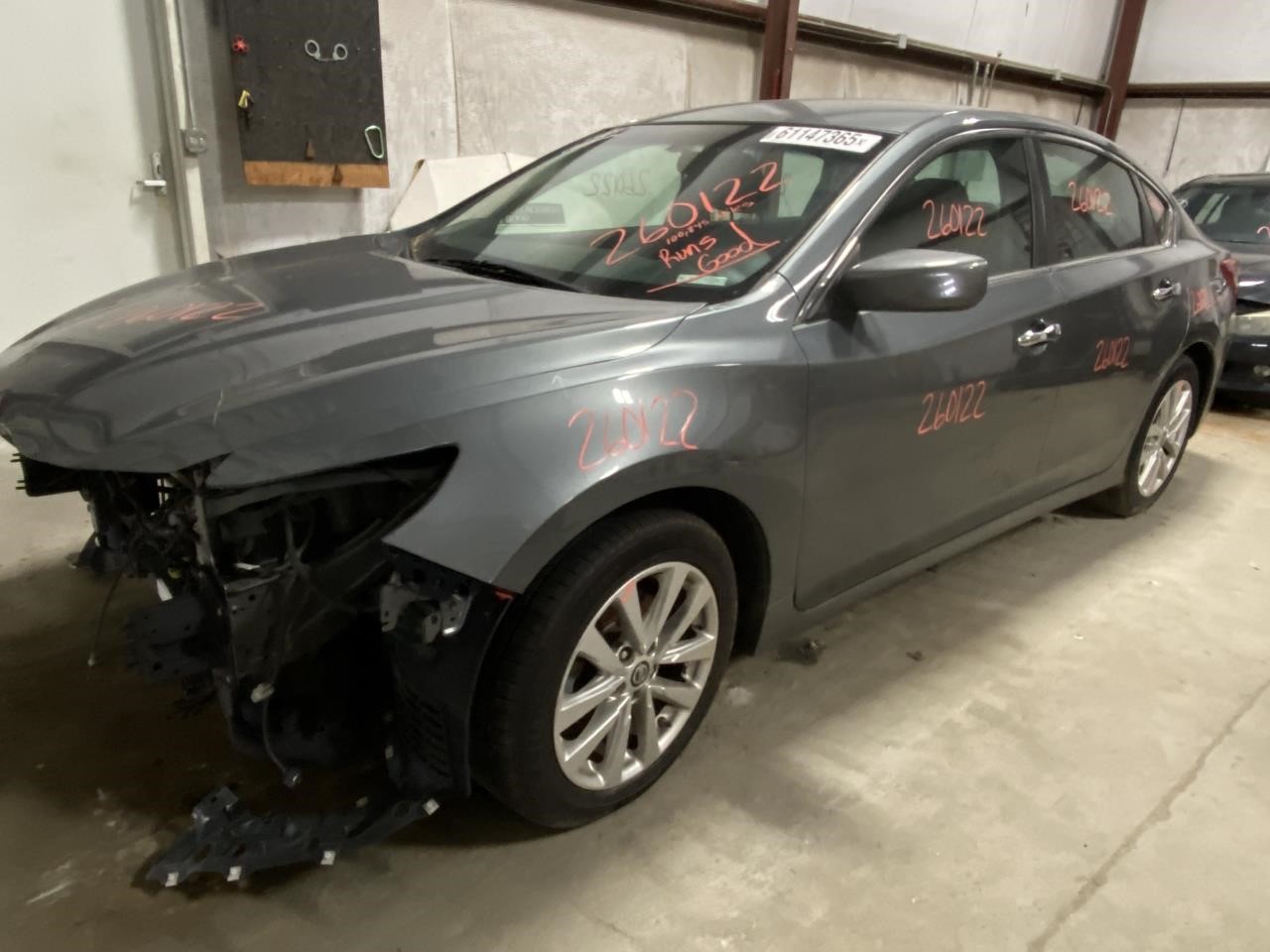 Vehicle/128294_05.jpg