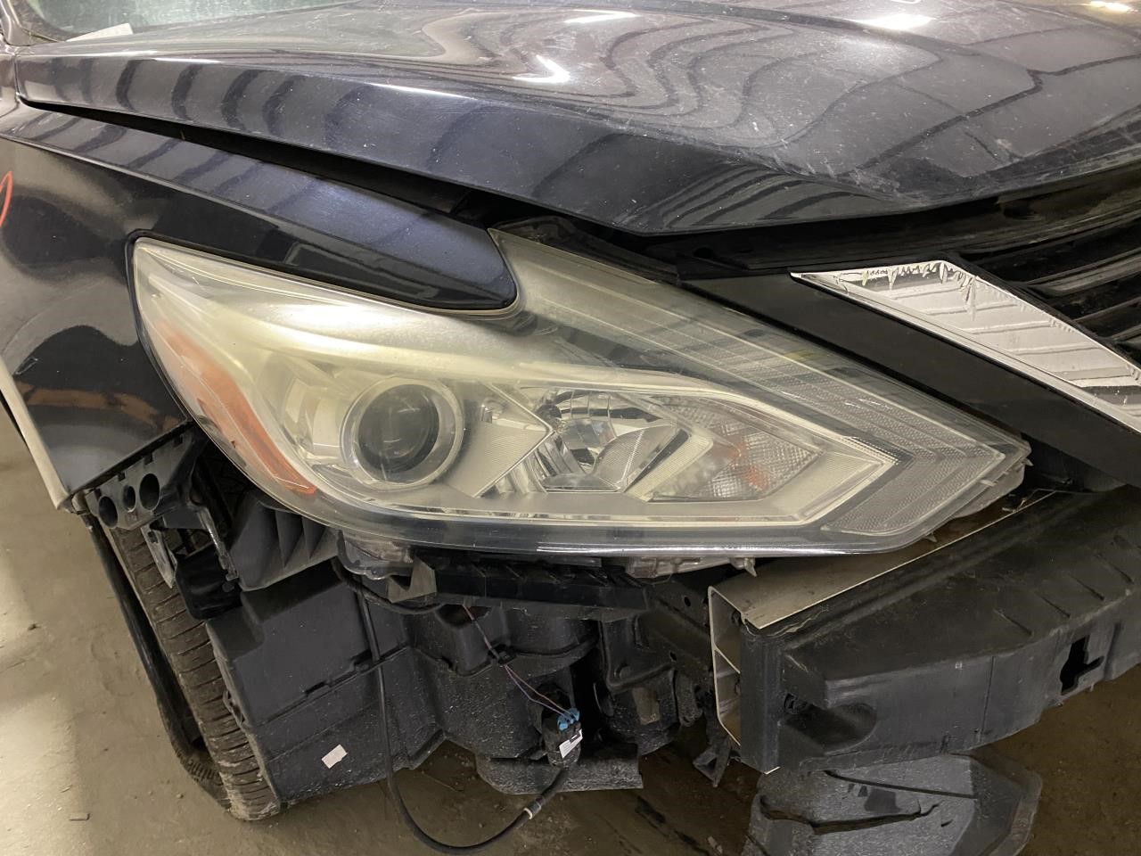 Vehicle/128331_05.jpg