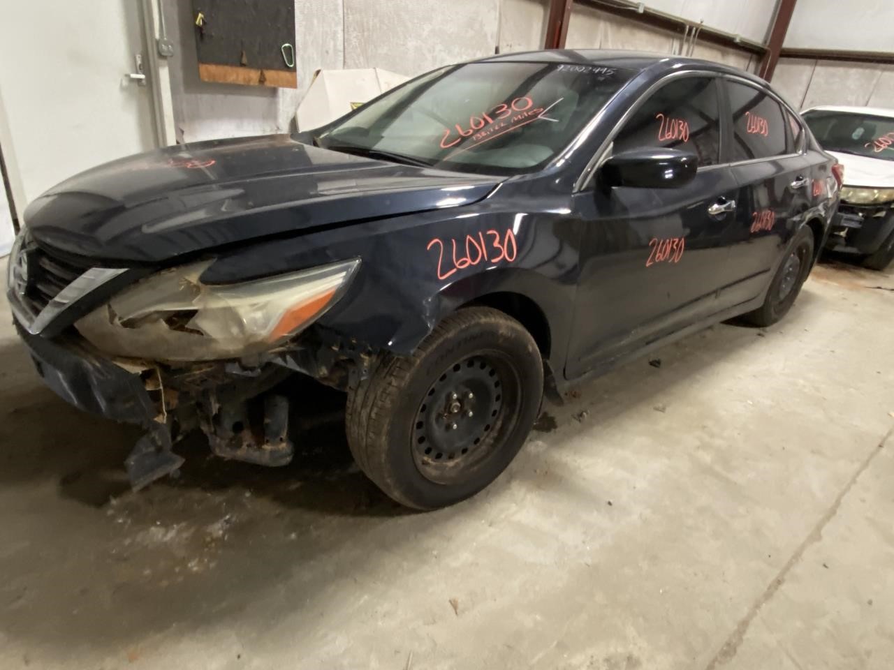 Vehicle/128331_06.jpg