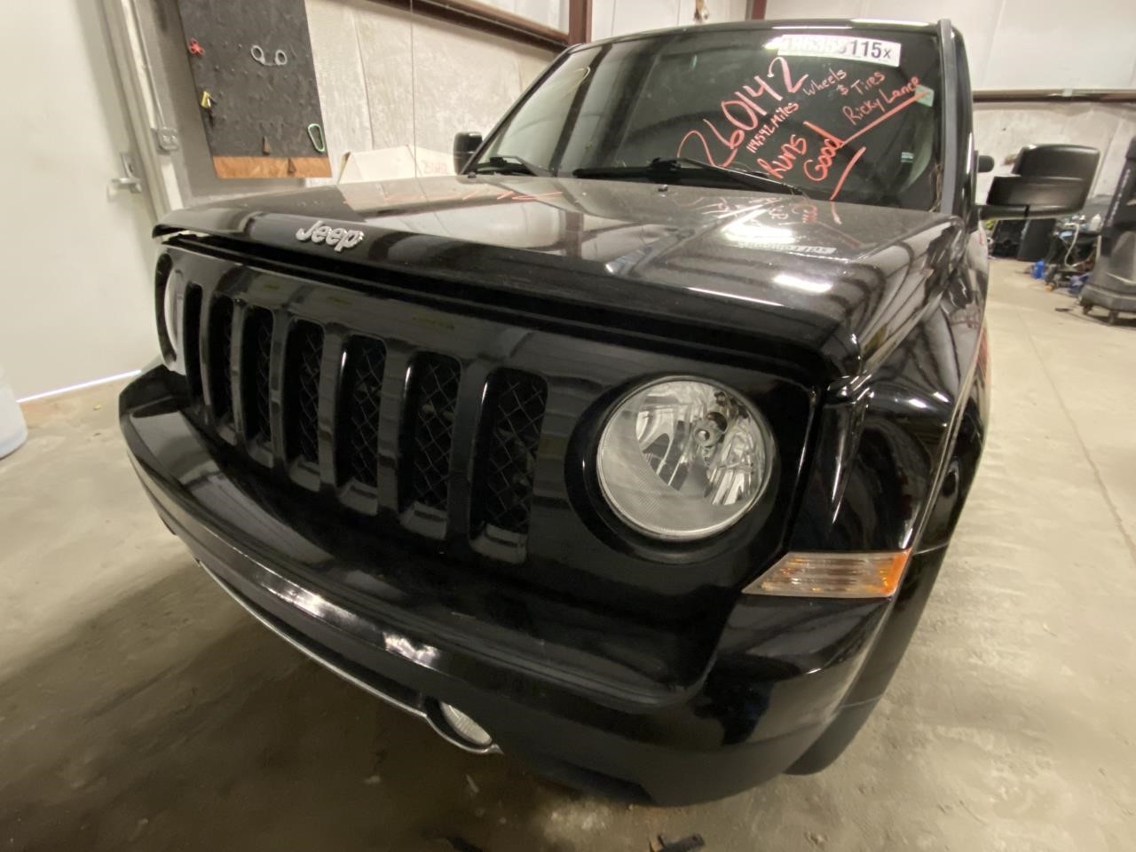 Vehicle/128489_01.jpg