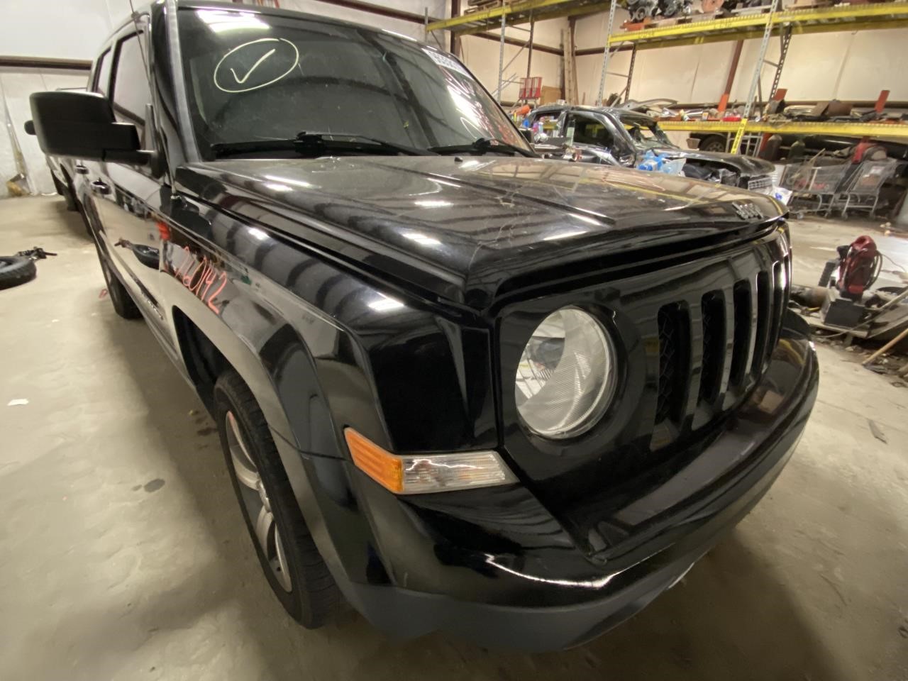Vehicle/128489_04.jpg