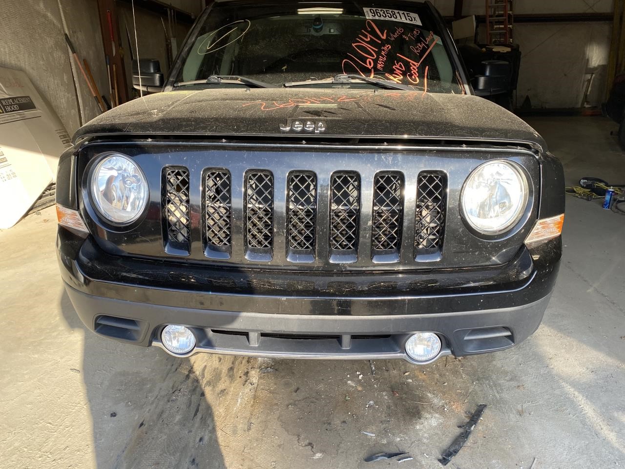 Vehicle/128489_07.jpg