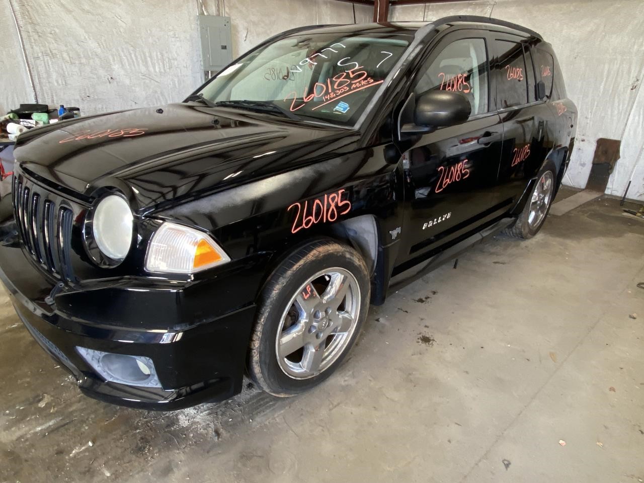 Vehicle/128819_12.jpg