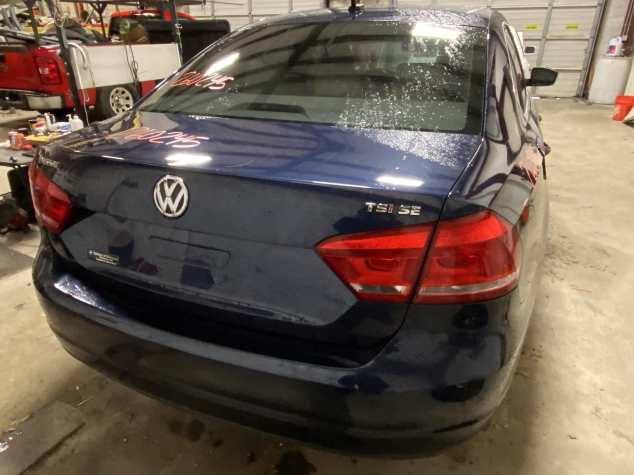 Vehicle/129264_03.jpg