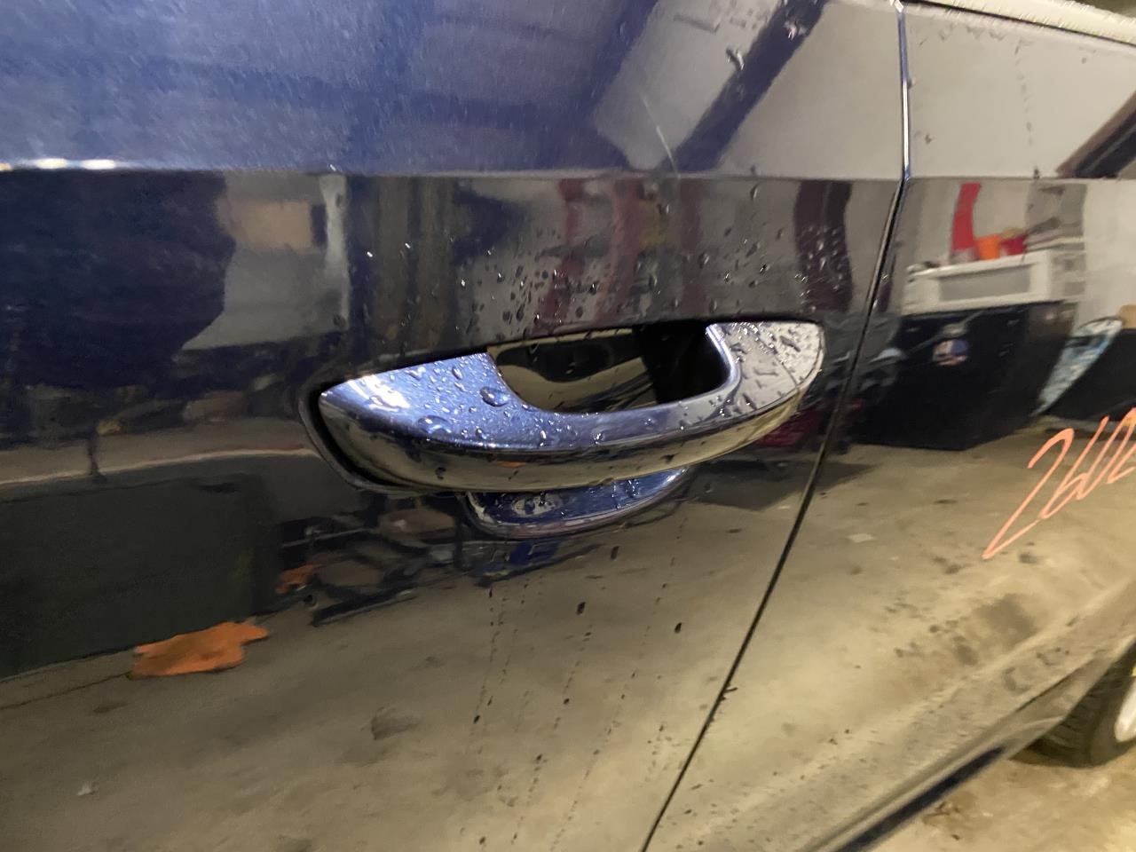 Vehicle/129264_08.jpg