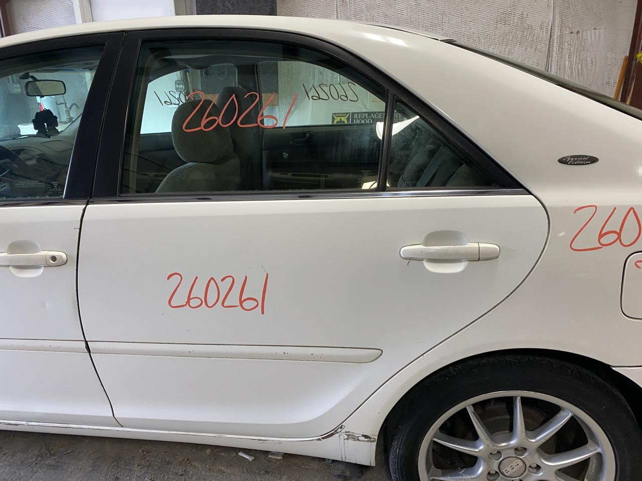 Vehicle/129418_12.jpg