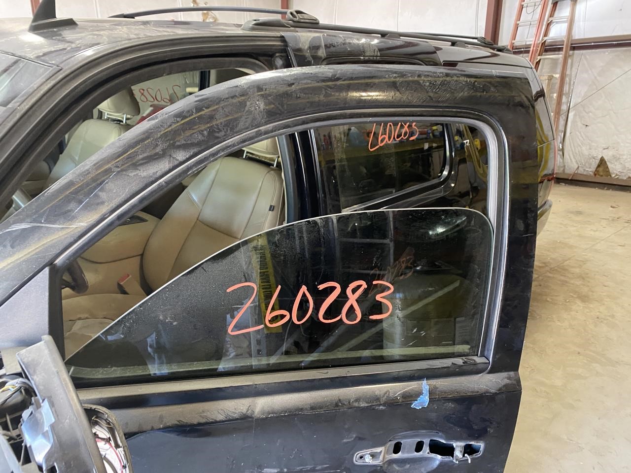 Vehicle/129613_06.jpg