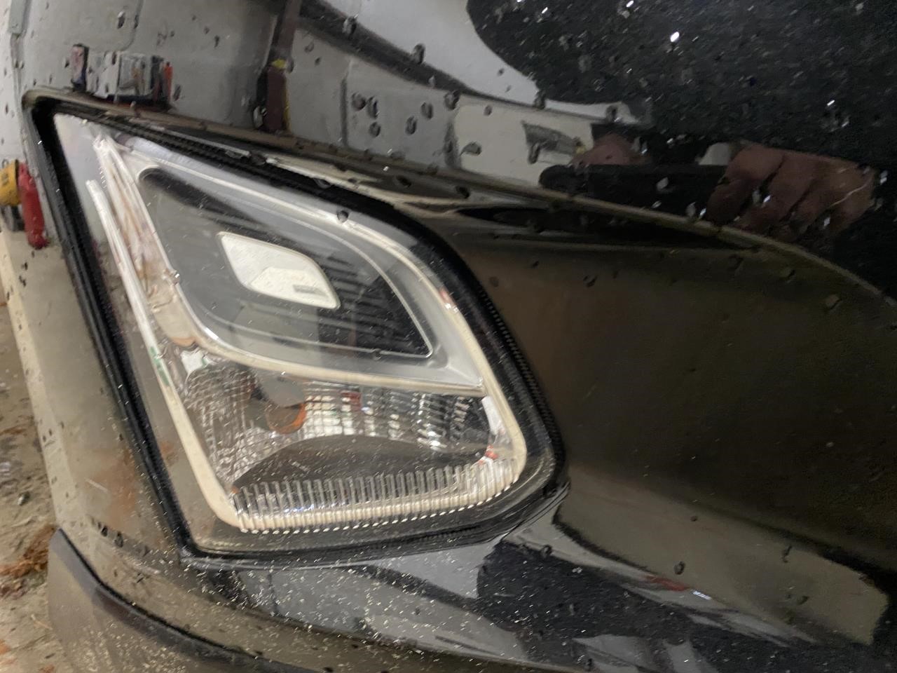 Vehicle/129675_09.jpg