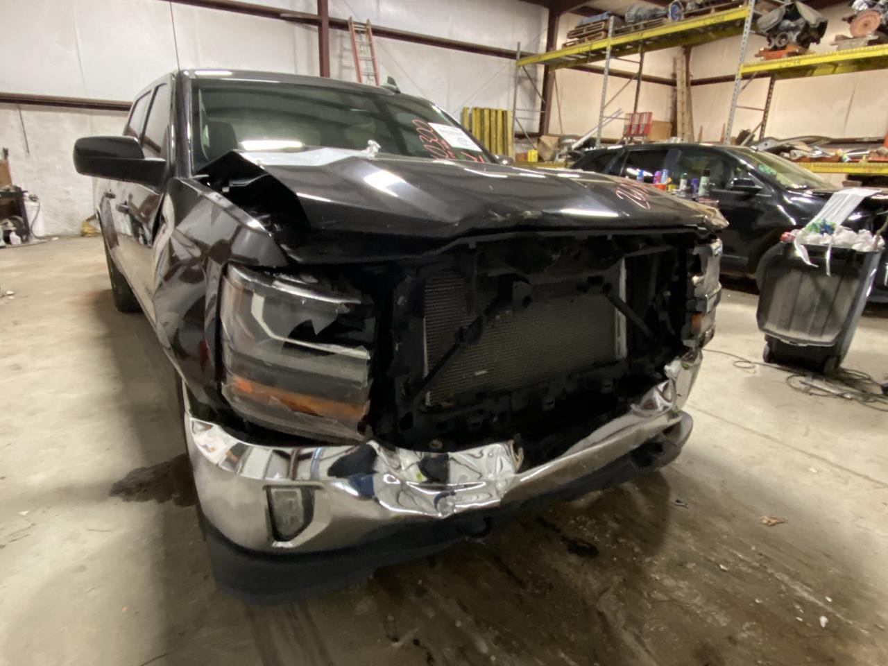 Vehicle/129734_04.jpg