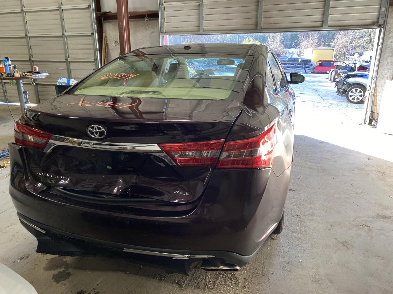 Vehicle/129738_03.jpg
