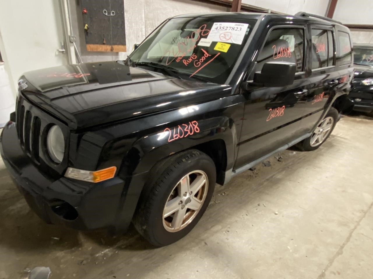 Vehicle/129786_11.jpg
