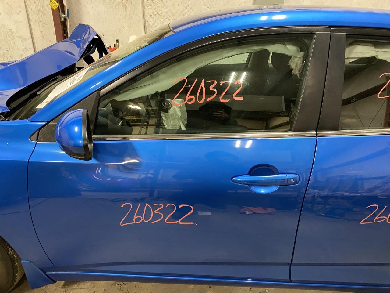 Vehicle/129895_07.jpg