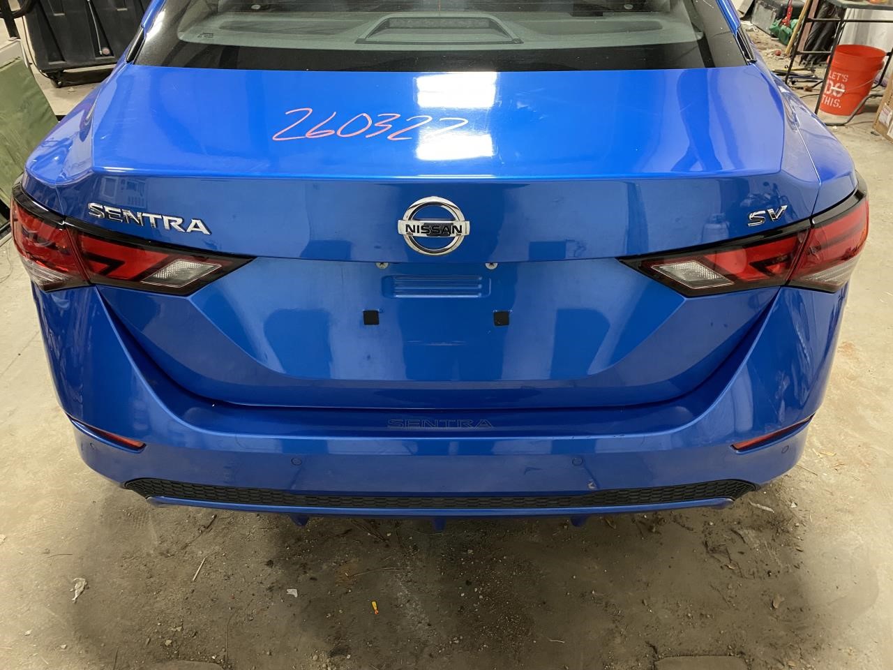 Vehicle/129895_12.jpg