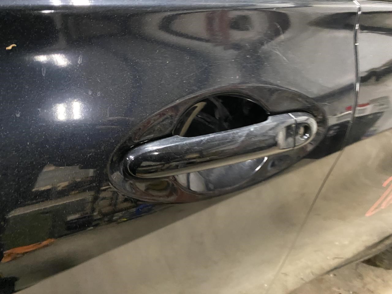 Vehicle/129944_07.jpg