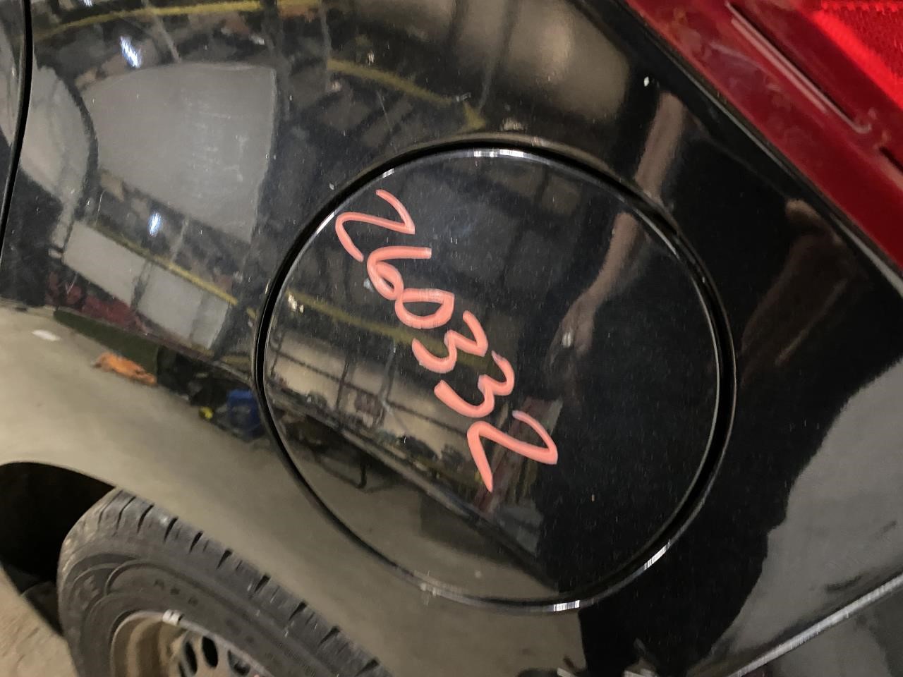 Vehicle/129944_09.jpg