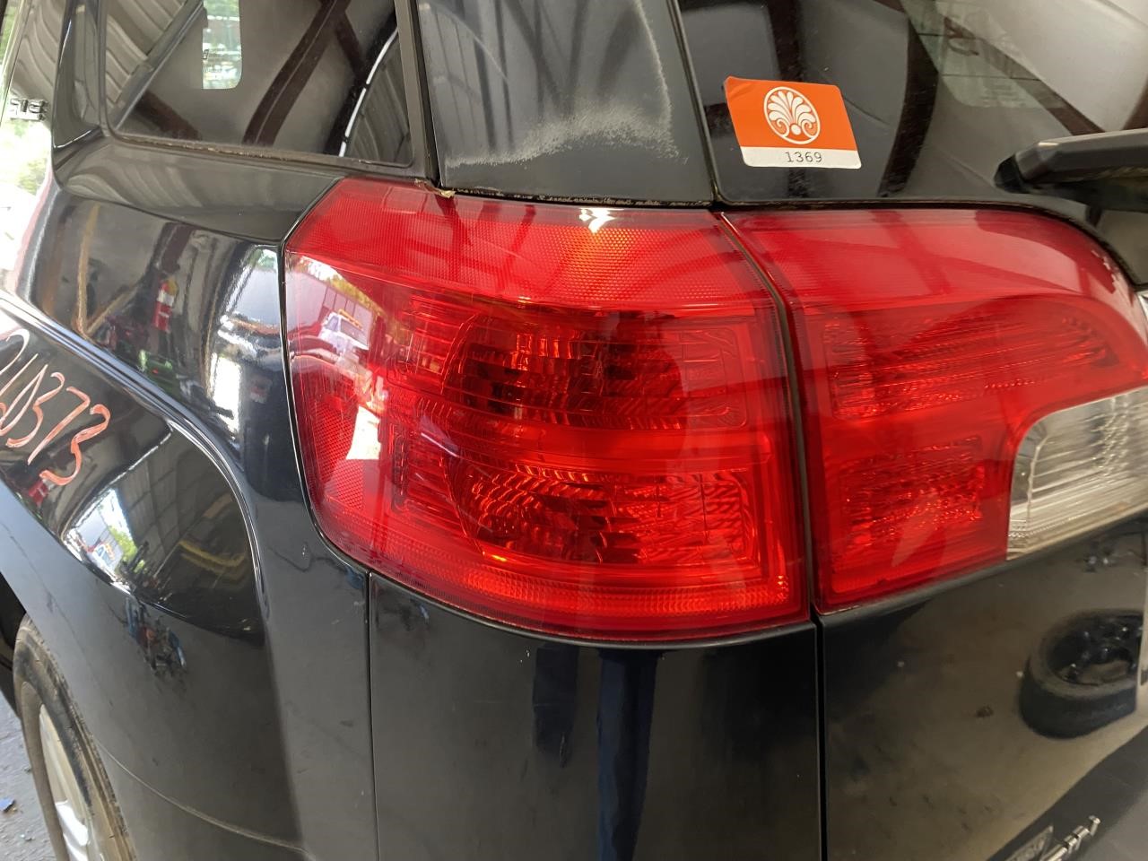 Vehicle/130156_12.jpg