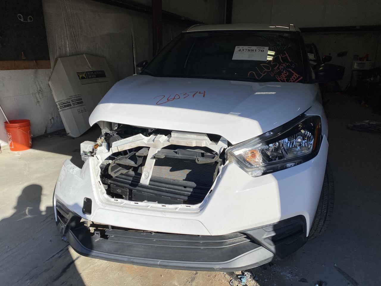 Vehicle/130157_01.jpg