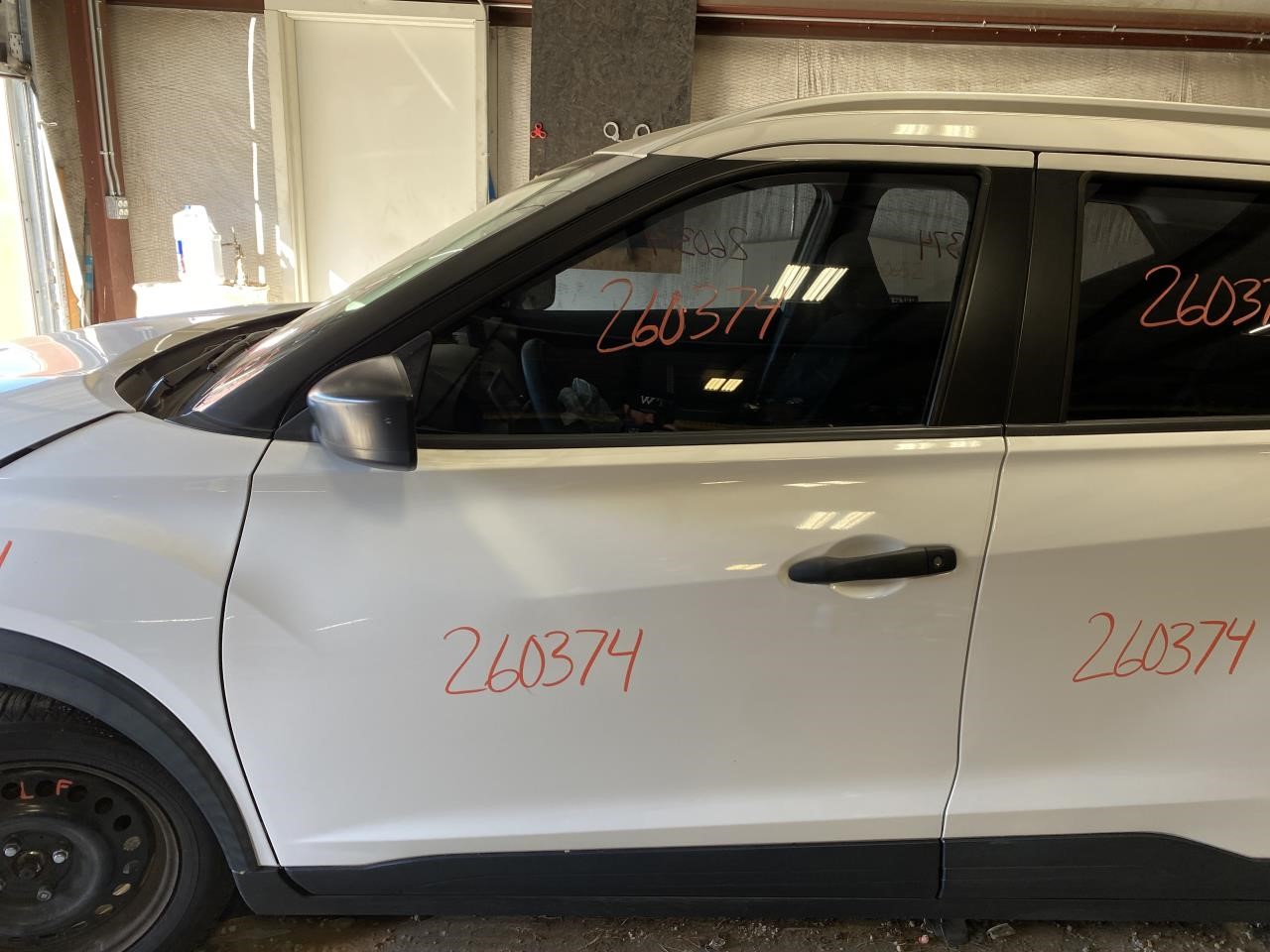 Vehicle/130157_07.jpg