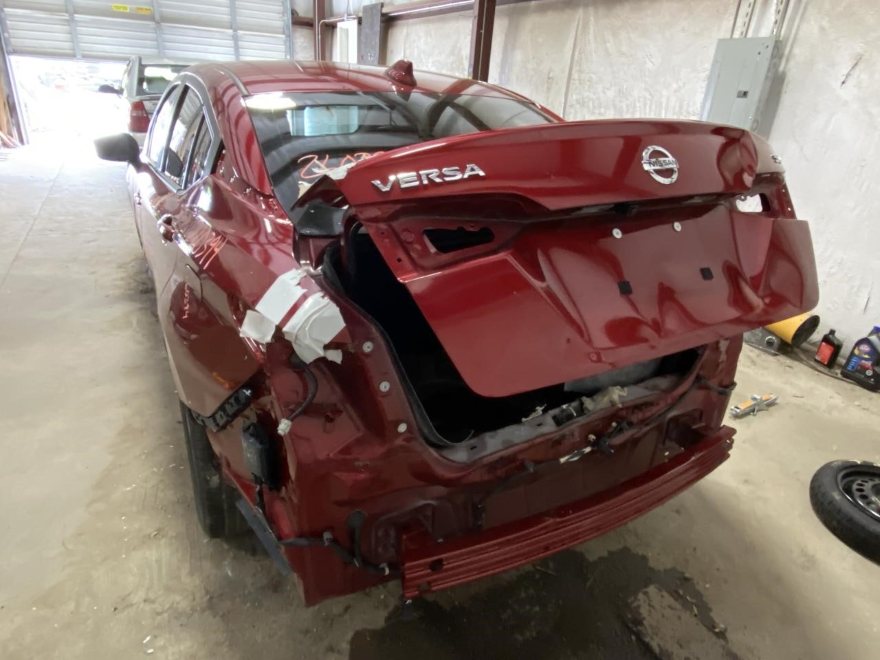 Vehicle/130332_02.jpg