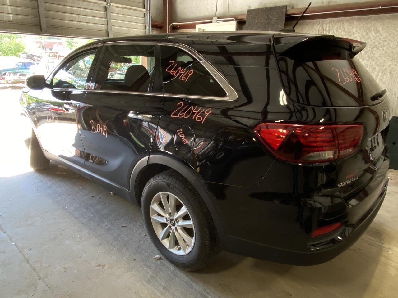 Vehicle/130959_09.jpg