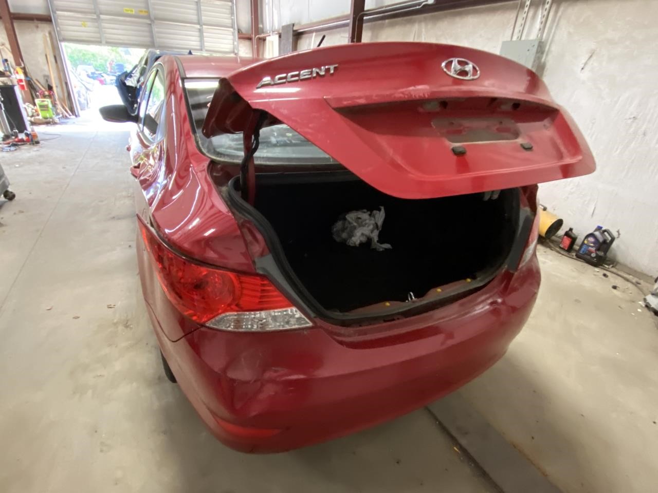 Vehicle/130961_02.jpg