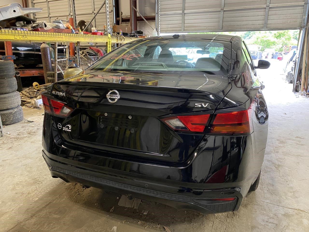 Vehicle/130972_03.jpg