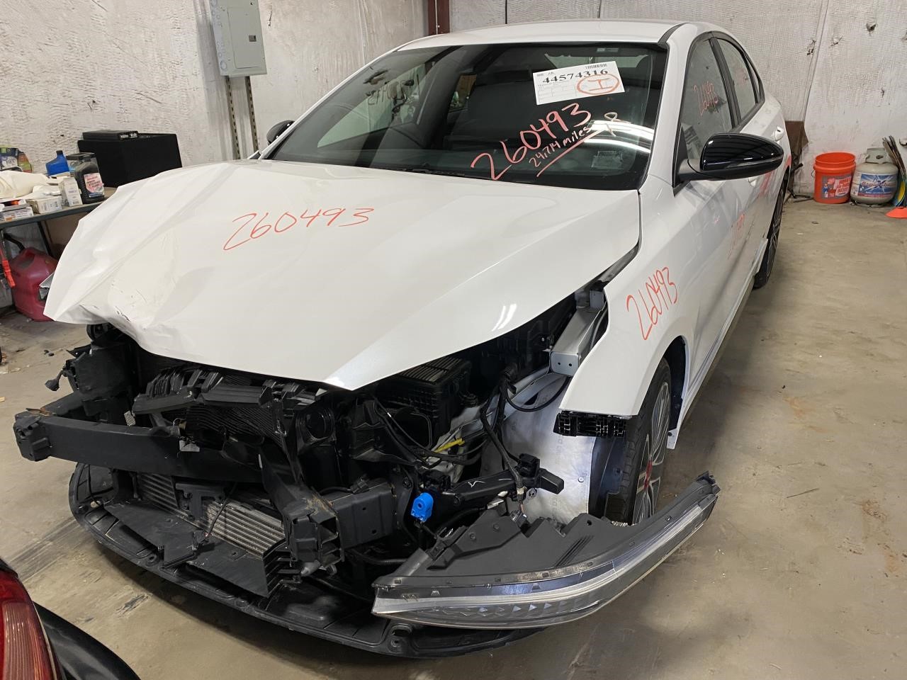 Vehicle/130983_01.jpg