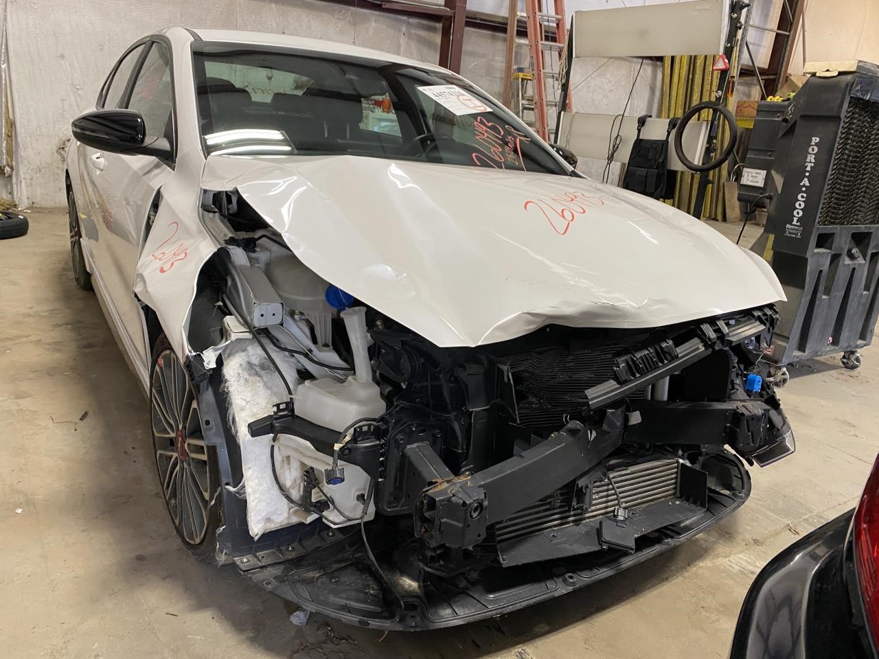 Vehicle/130983_04.jpg