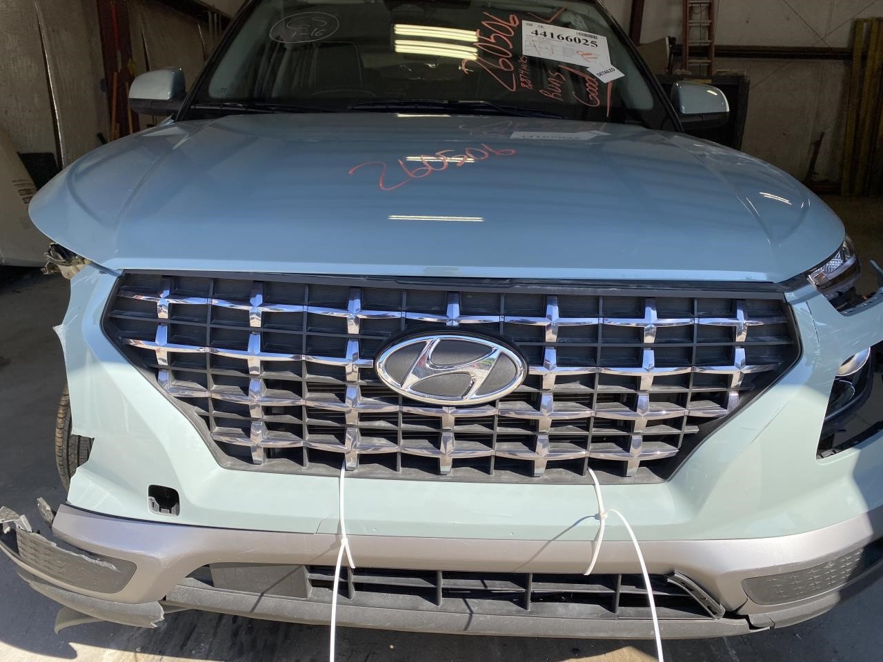Vehicle/131035_05.jpg