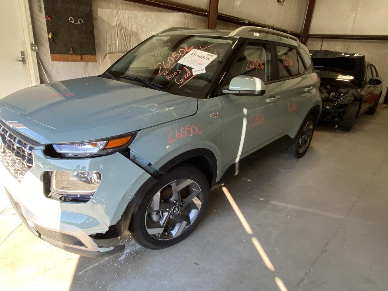 Vehicle/131035_08.jpg