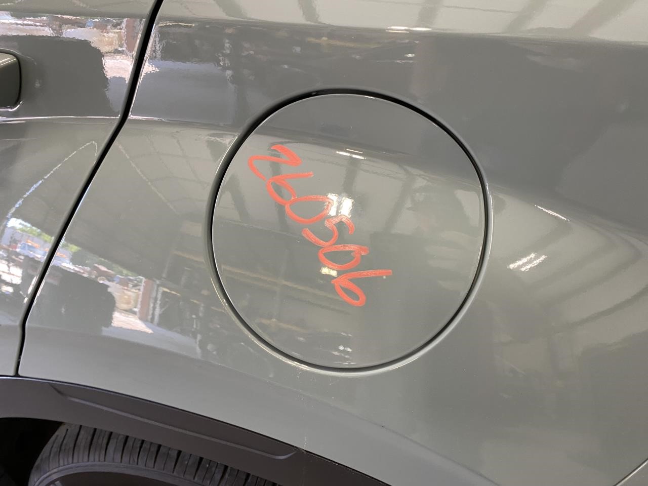 Vehicle/131035_12.jpg
