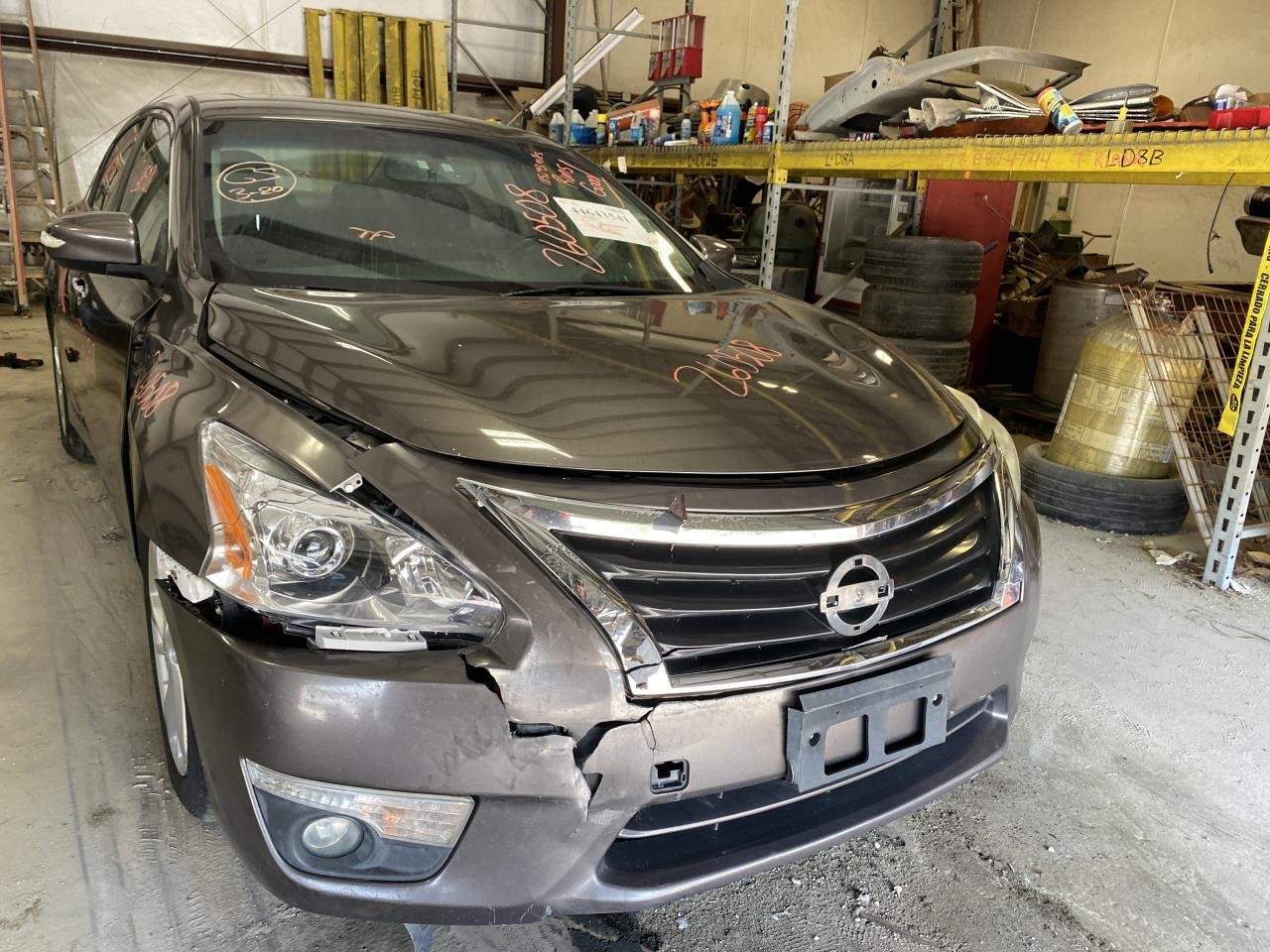 Vehicle/131037_04.jpg
