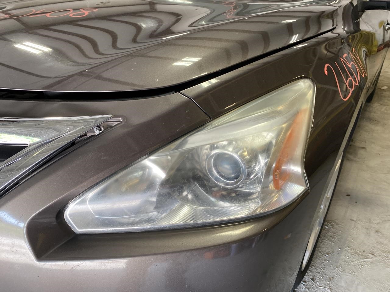 Vehicle/131037_08.jpg