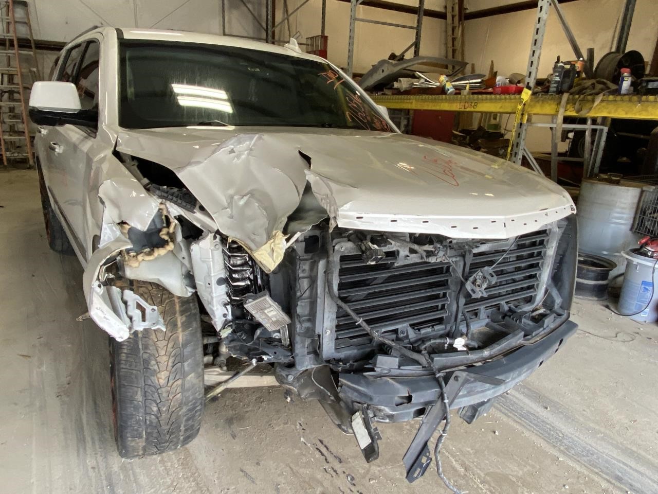 Vehicle/131088_04.jpg