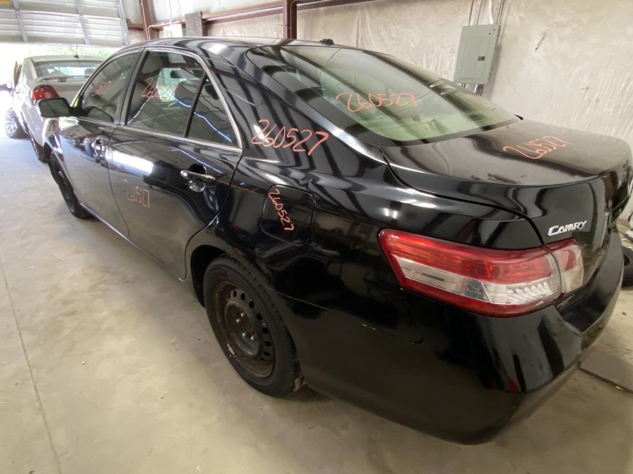 Vehicle/131275_12.jpg