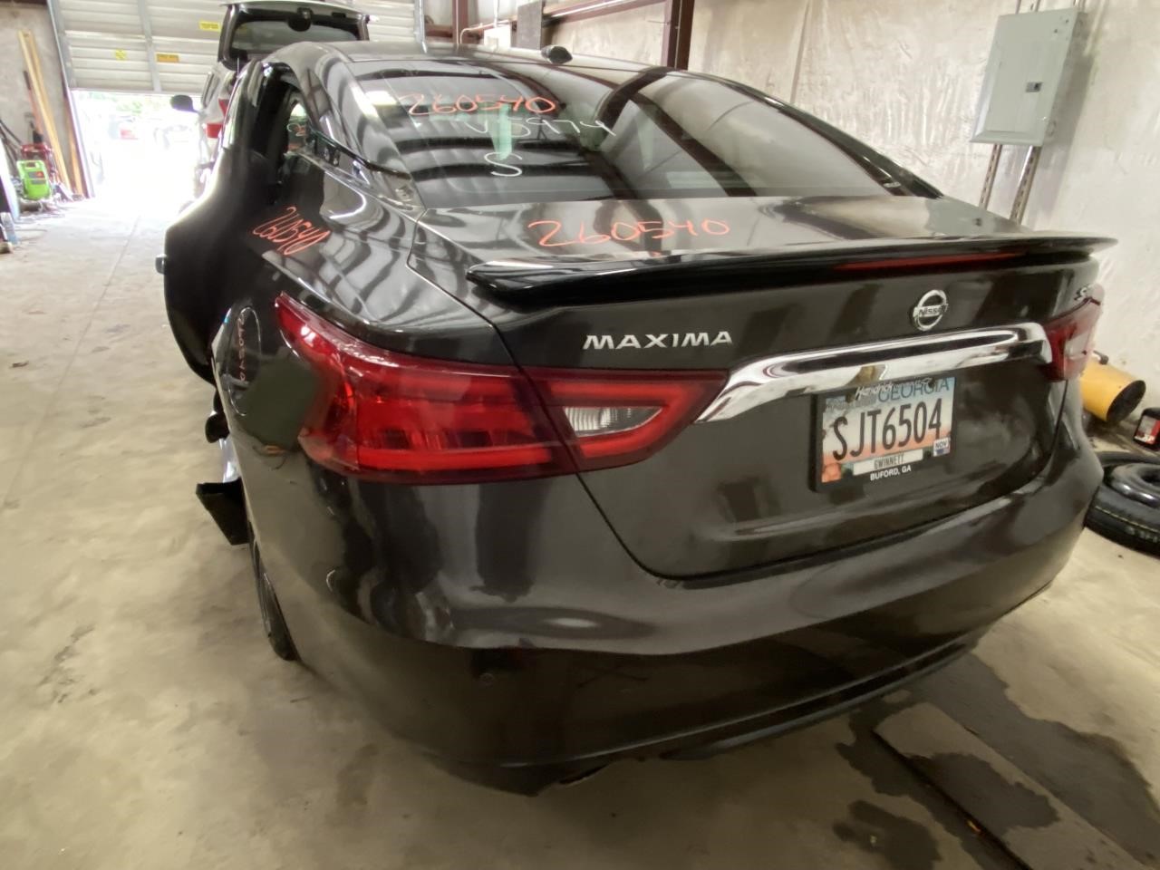 Vehicle/131381_02.jpg