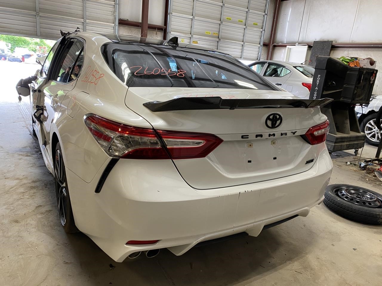 Vehicle/131589_02.jpg