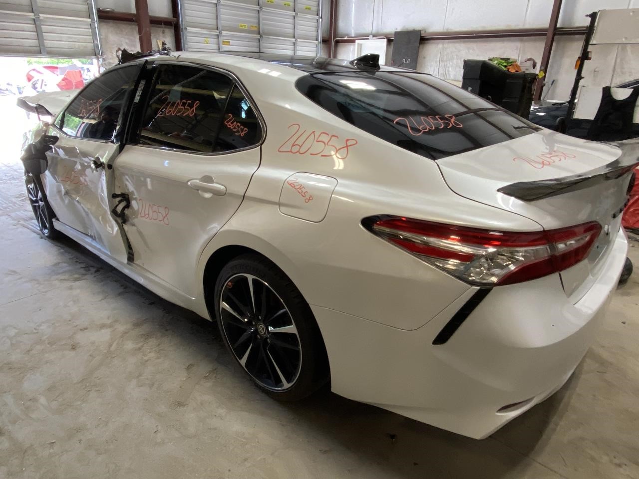 Vehicle/131589_10.jpg
