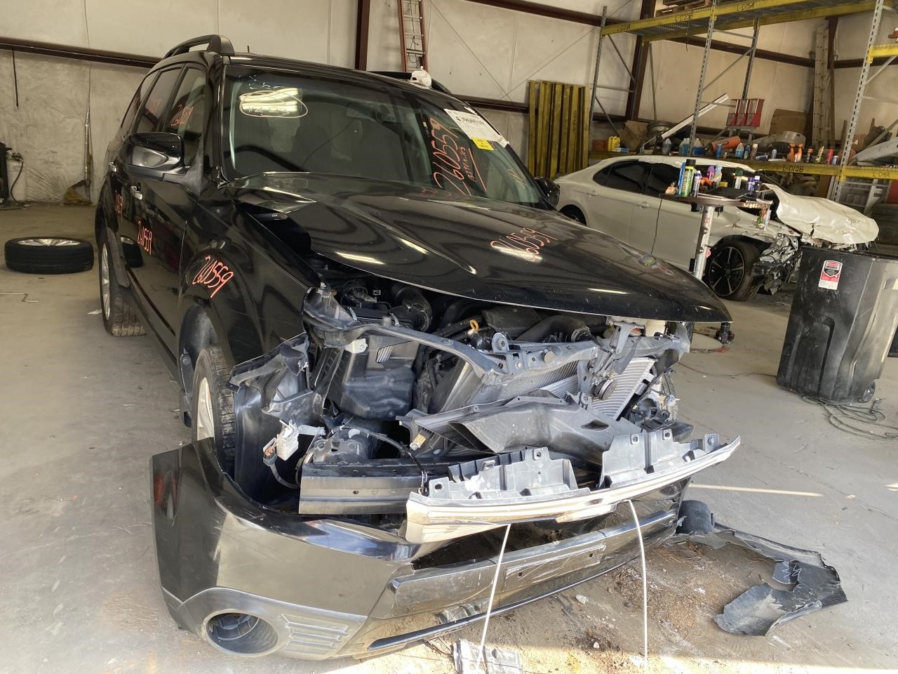 Vehicle/131590_04.jpg