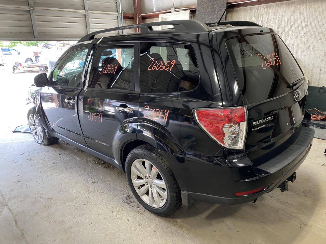 Vehicle/131590_10.jpg