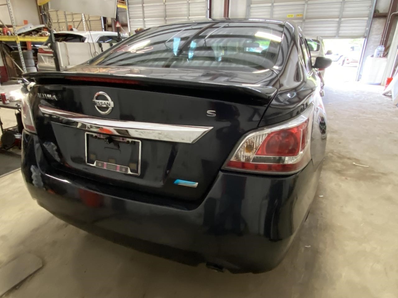 Vehicle/131593_03.jpg