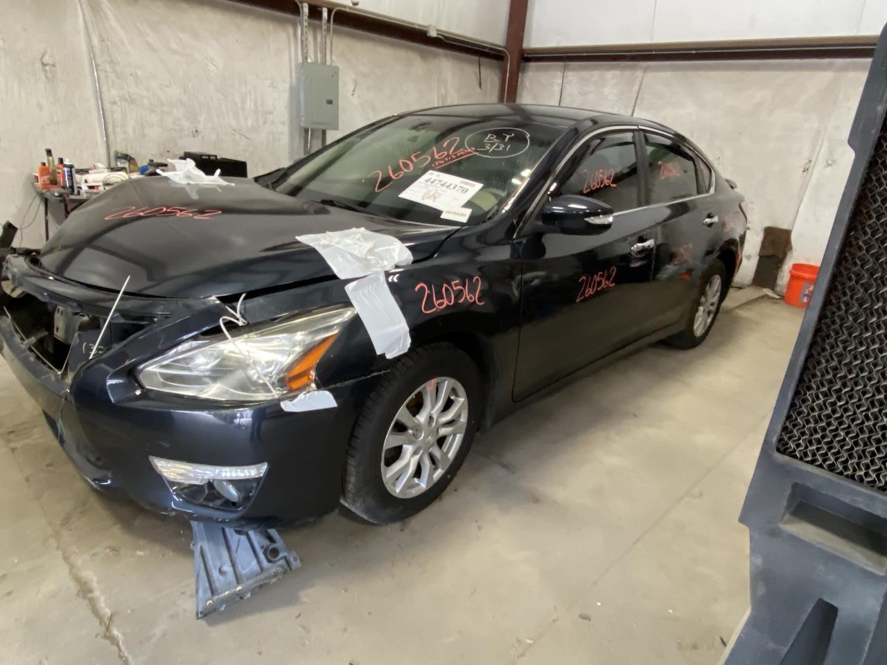Vehicle/131593_07.jpg