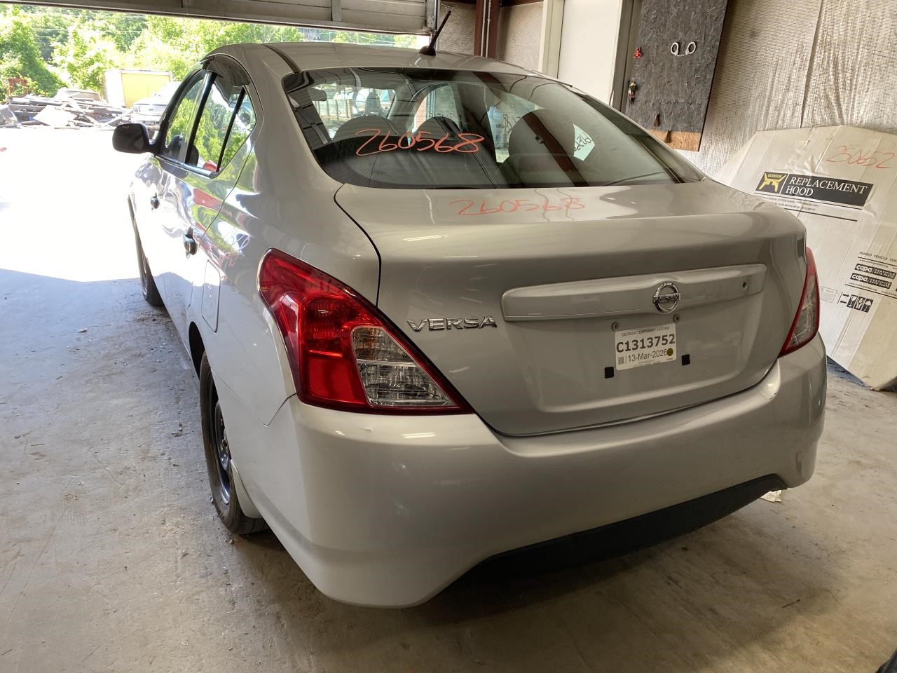 Vehicle/131601_02.jpg