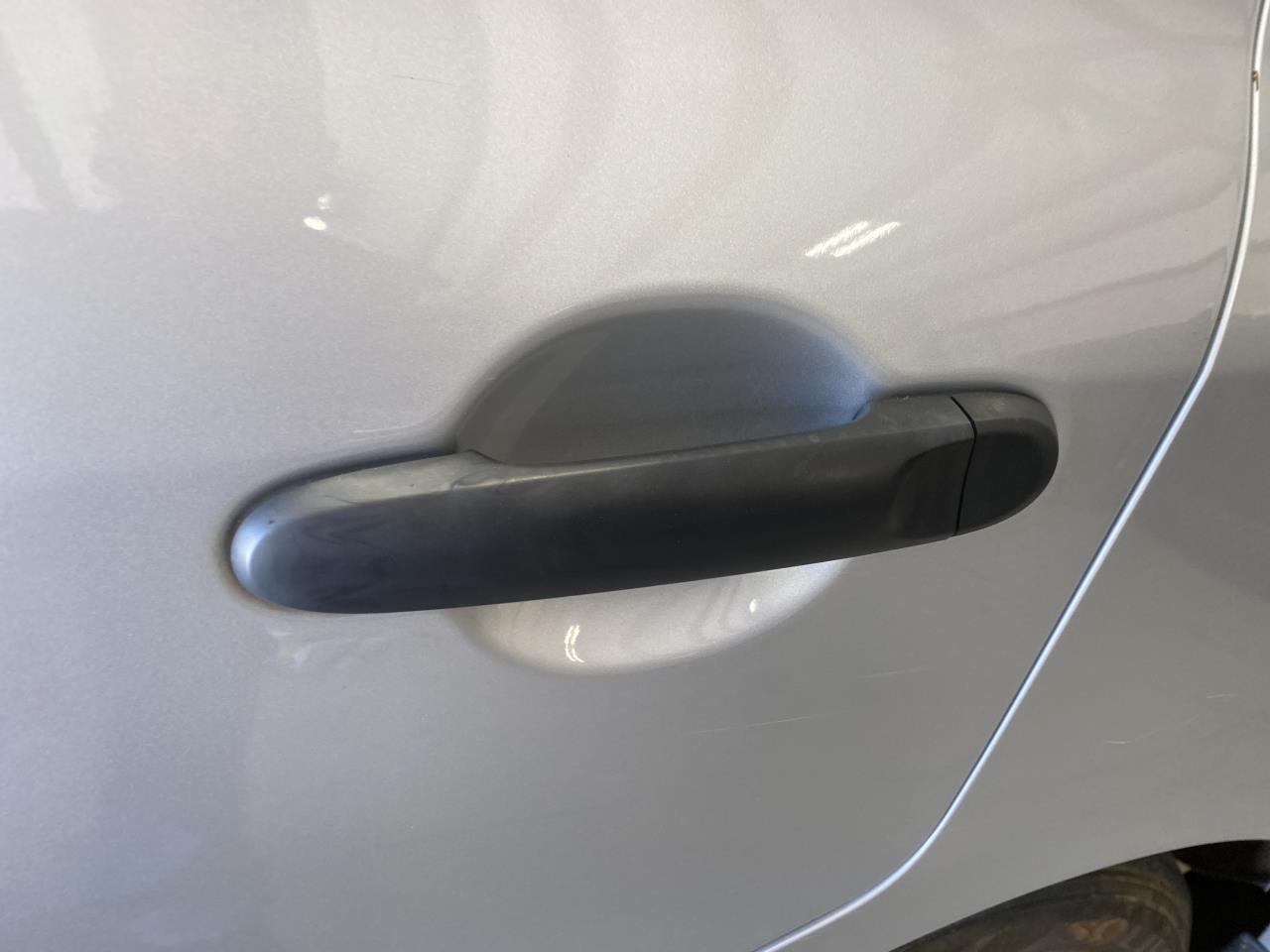 Vehicle/131601_11.jpg