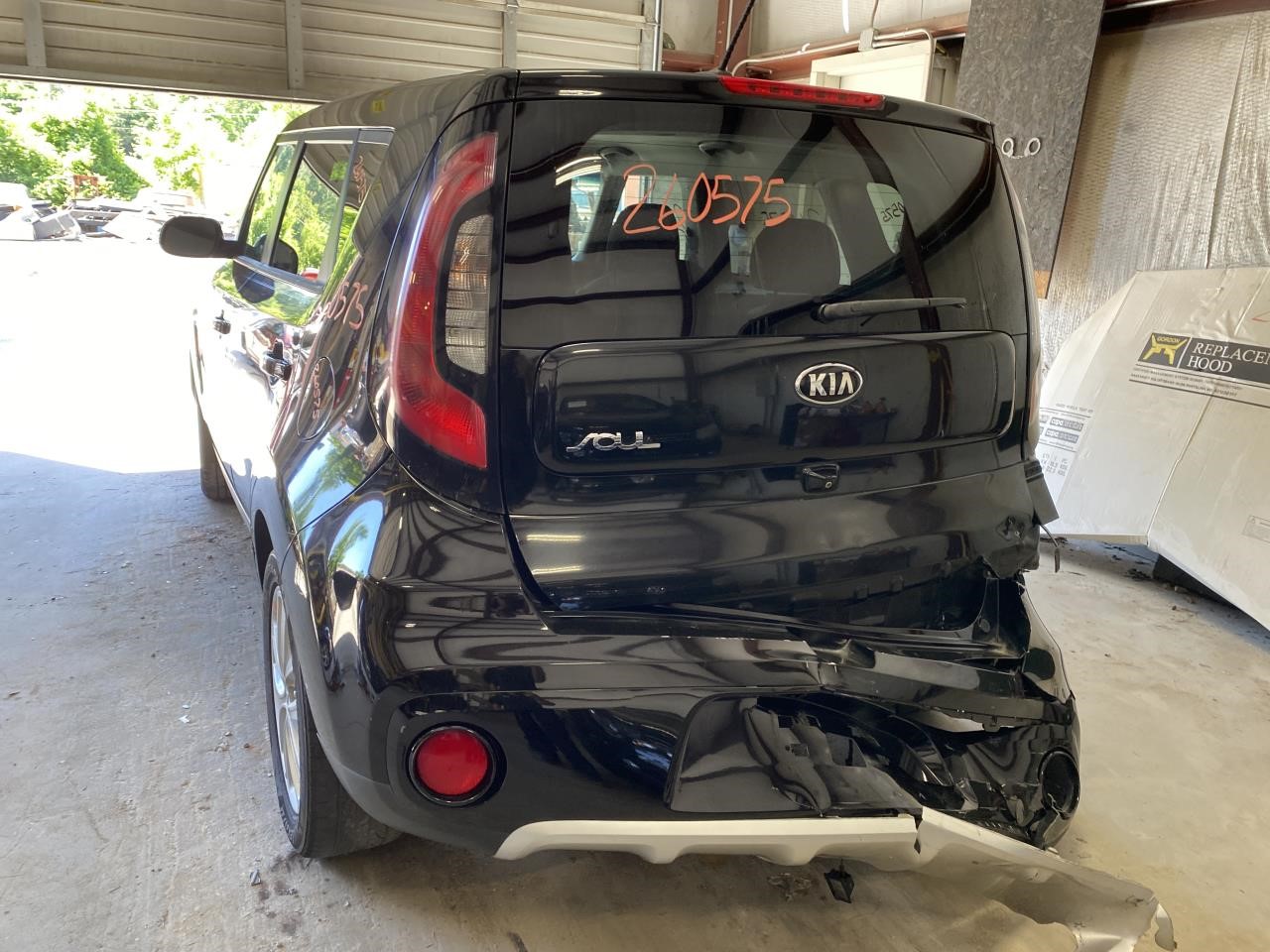 Vehicle/131657_02.jpg